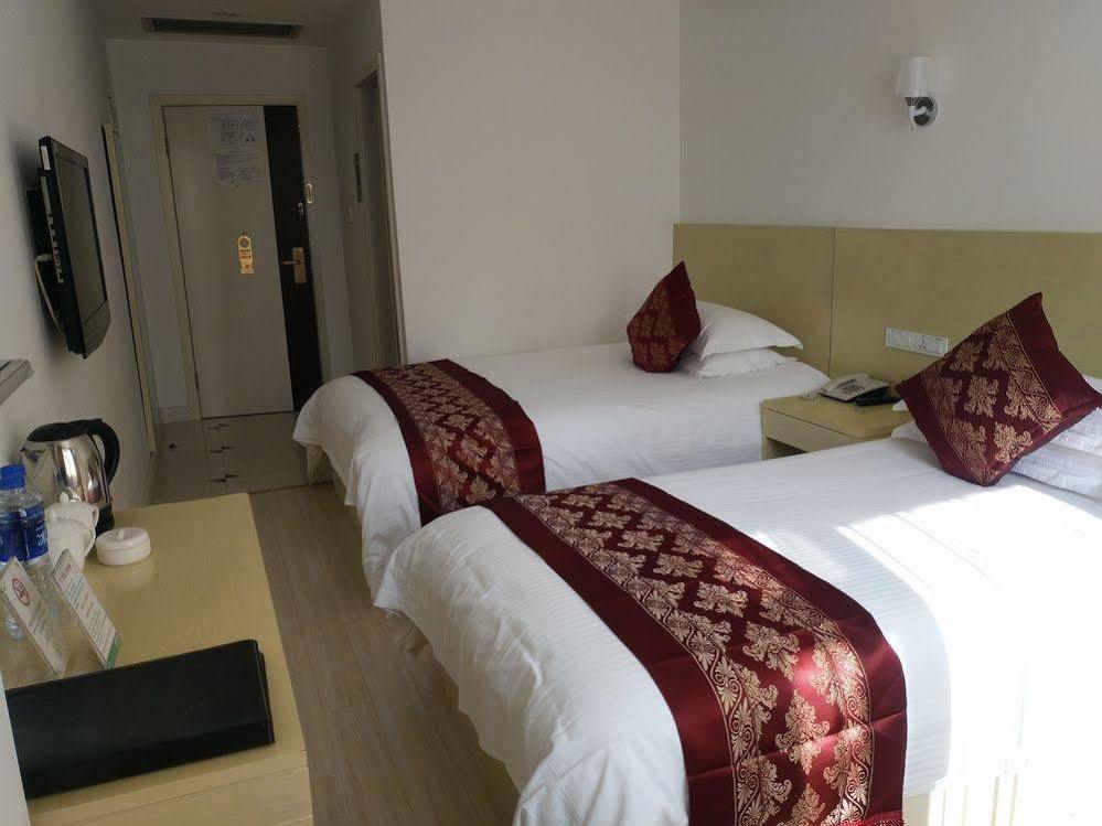 Huijing Holiday Hotel Xangai Exterior foto